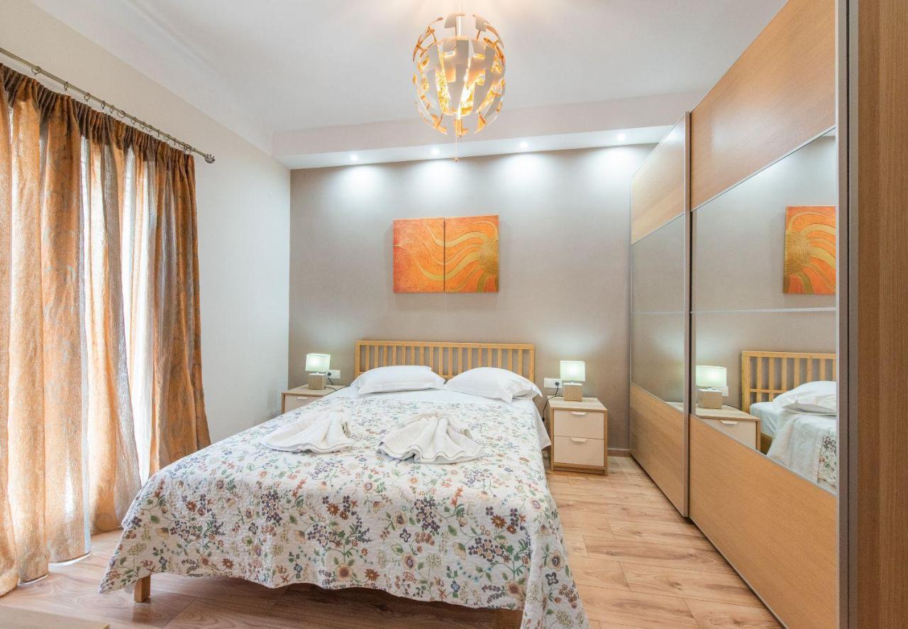 Apricot By Halu! Cozy Apt Next To Agia Sophia Metro Station Thessaloniki Exterior photo